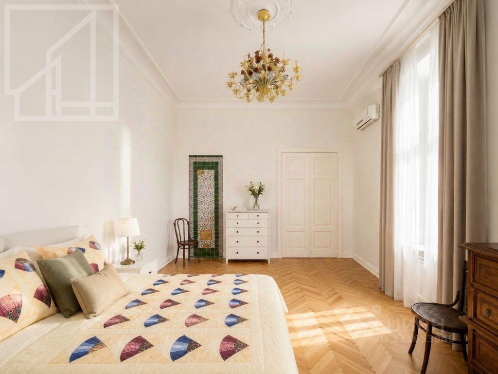 m. Kitay-gorod: Apartment, 4-rooms