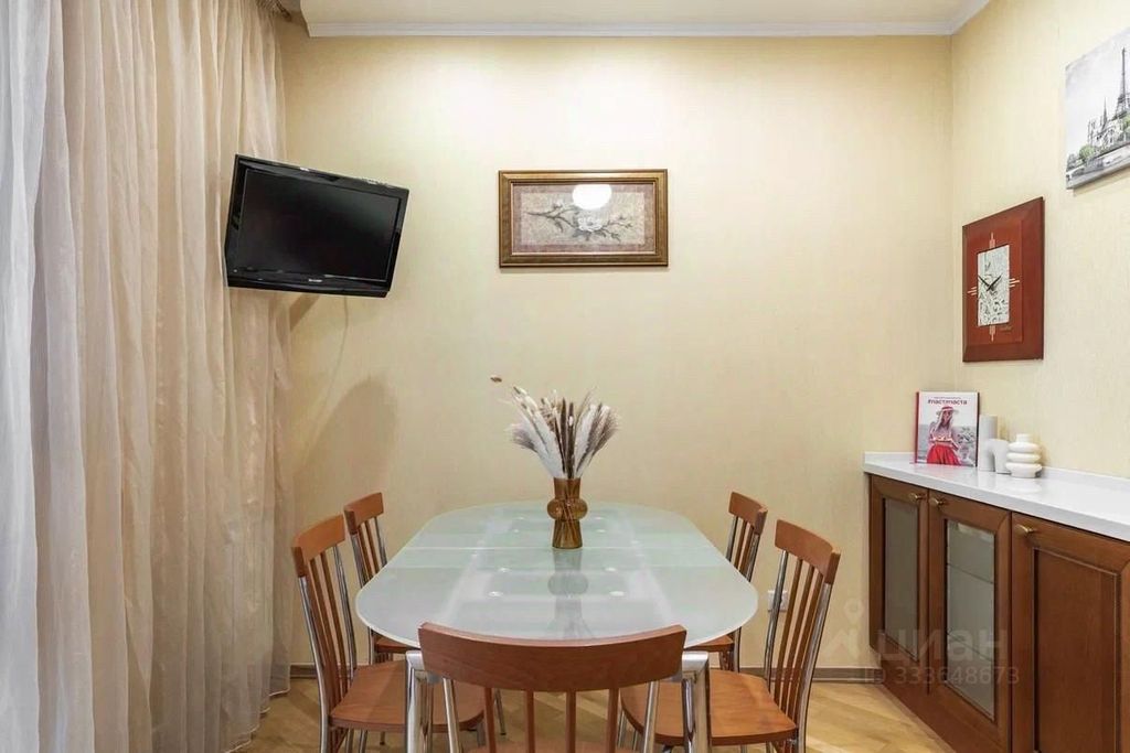 m. Krasny Baltiets: Apartment, 2-rooms
