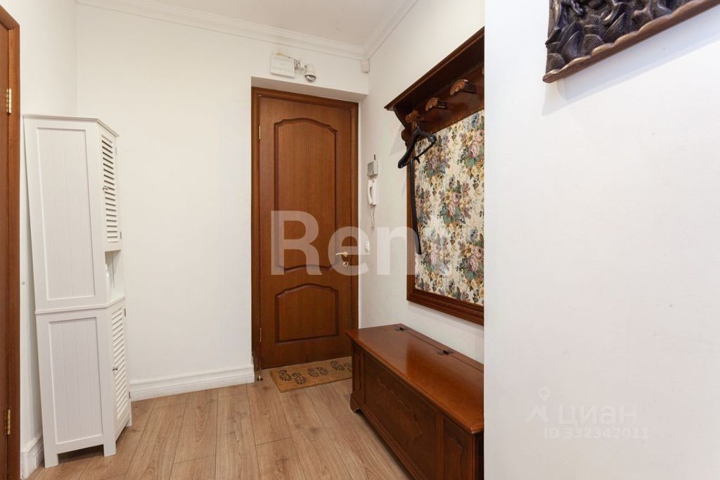 m. Tverskaya: Apartment, 2-rooms