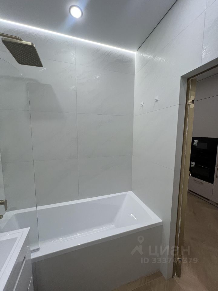 m. Dubrovka: Apartment, studio