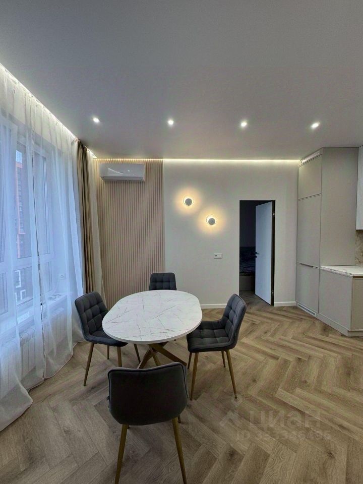 m. Aminyevskaya: Apartment, 2-rooms
