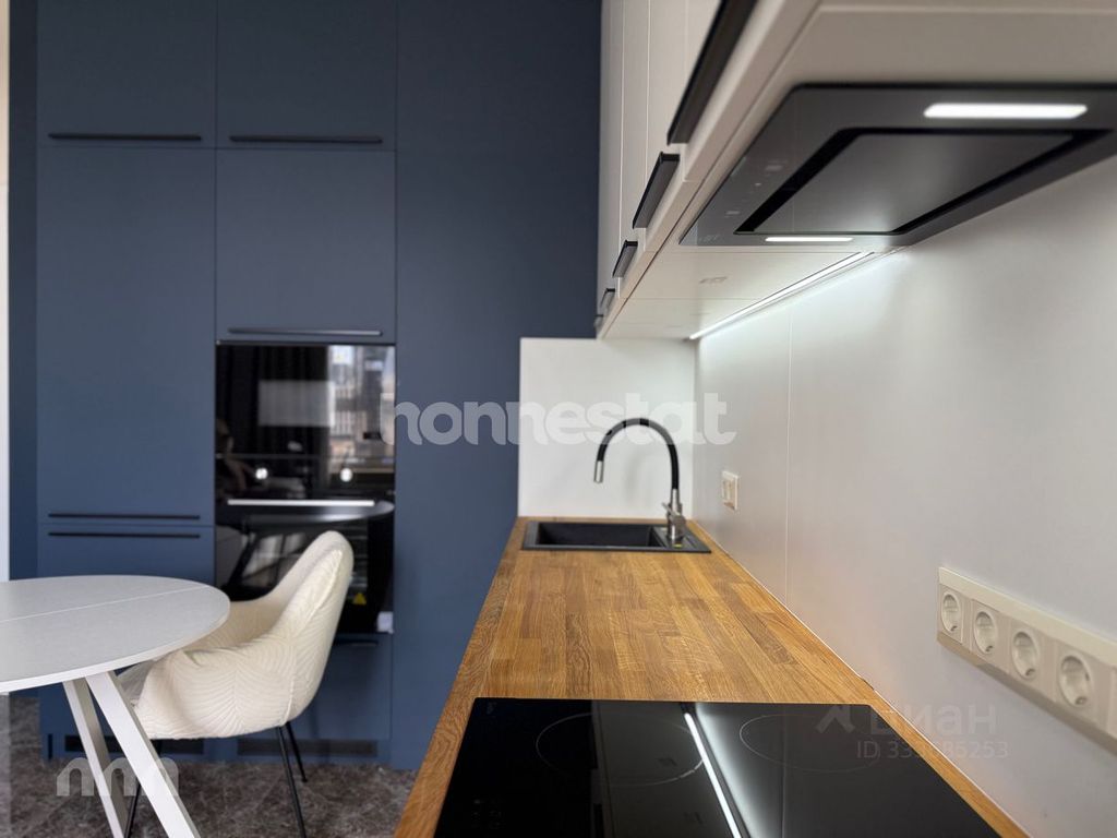 m. Shelepikha: Apartment, 2-rooms