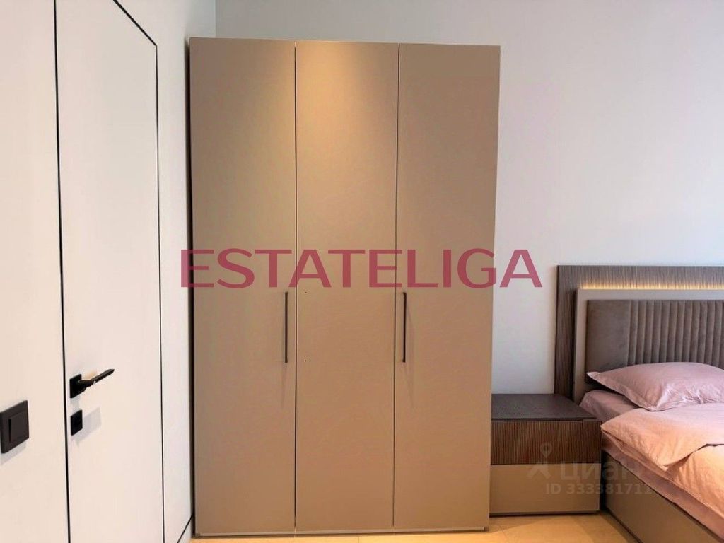 m. Michurinsky prospekt: Apartment, 3-rooms