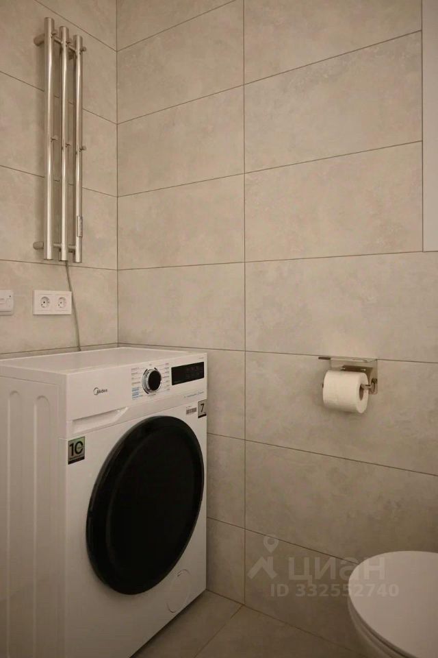 m. Oktyabrskoe pole: Apartment, 1-rooms