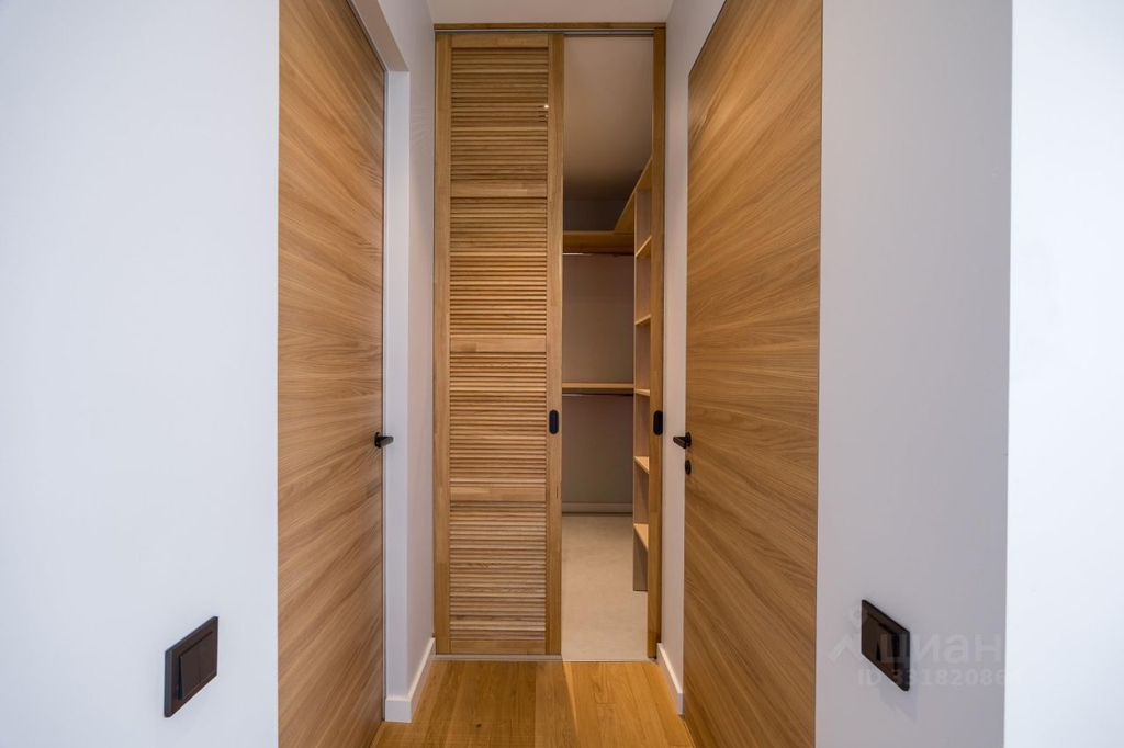 m. Belorusskaya: Apartment, 3-rooms