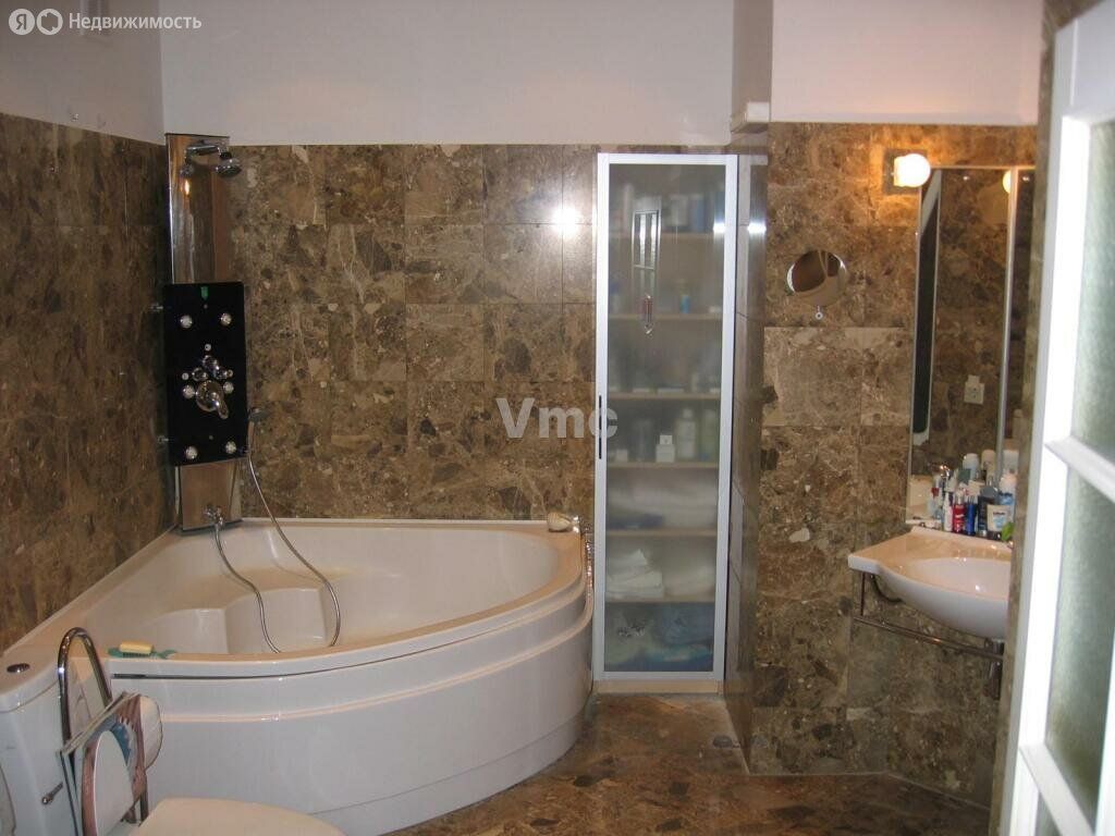 m. Kievskaya: Apartment, 2-rooms