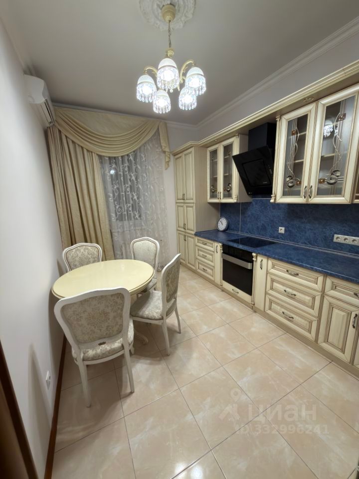 m. Yugo-Zapadnaya: Apartment, 1-rooms