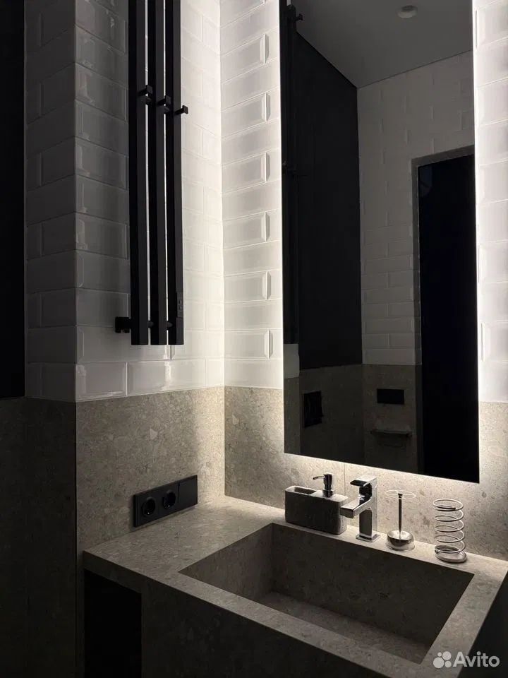 m. ZIL: Apartment, 1-rooms