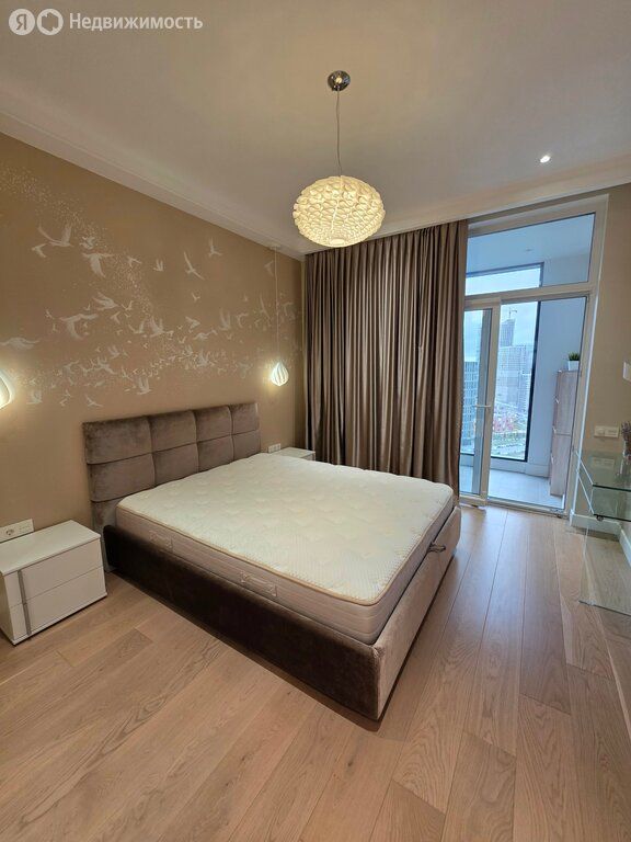 m. Spartak: Apartment, 3-rooms