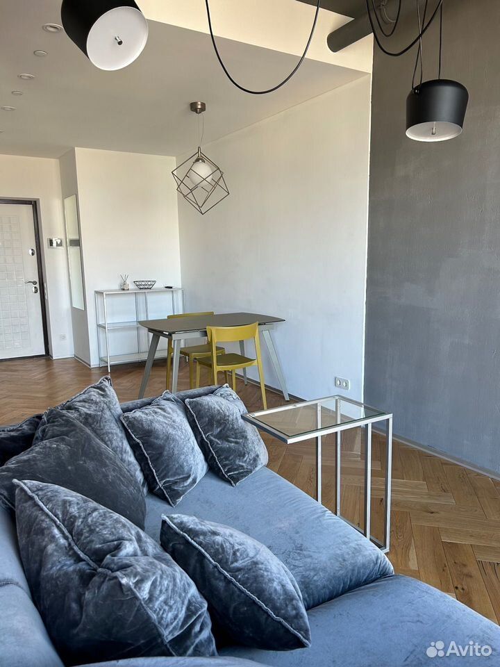 m. Moskva Tovarnaya: Apartment, studio