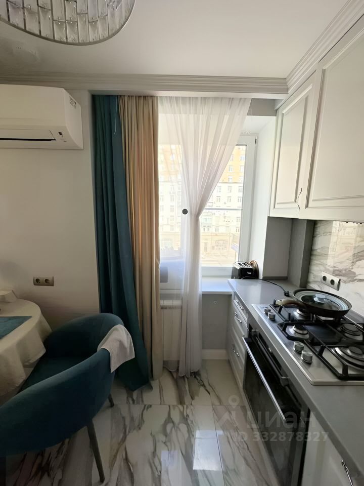 m. Mendeleevskaya: Apartment, 2-rooms