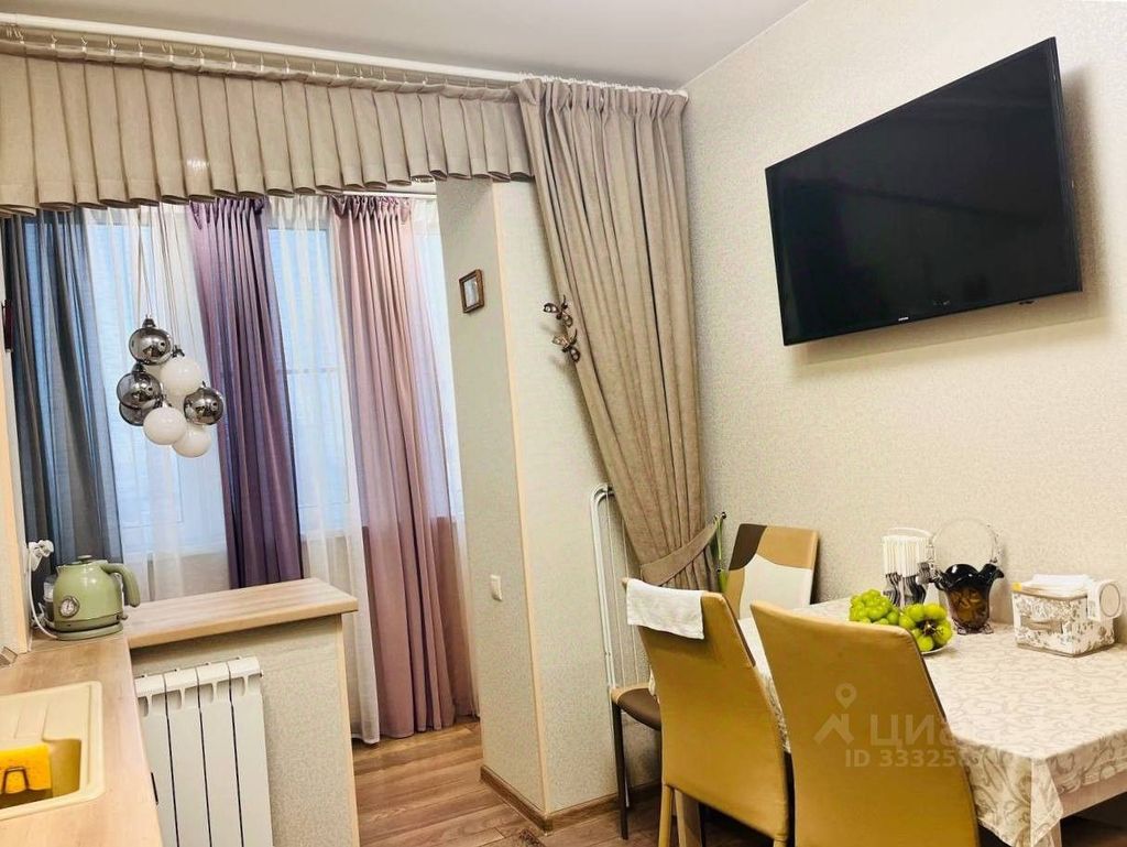 m. Levoberezhnaya: Apartment, 1-rooms