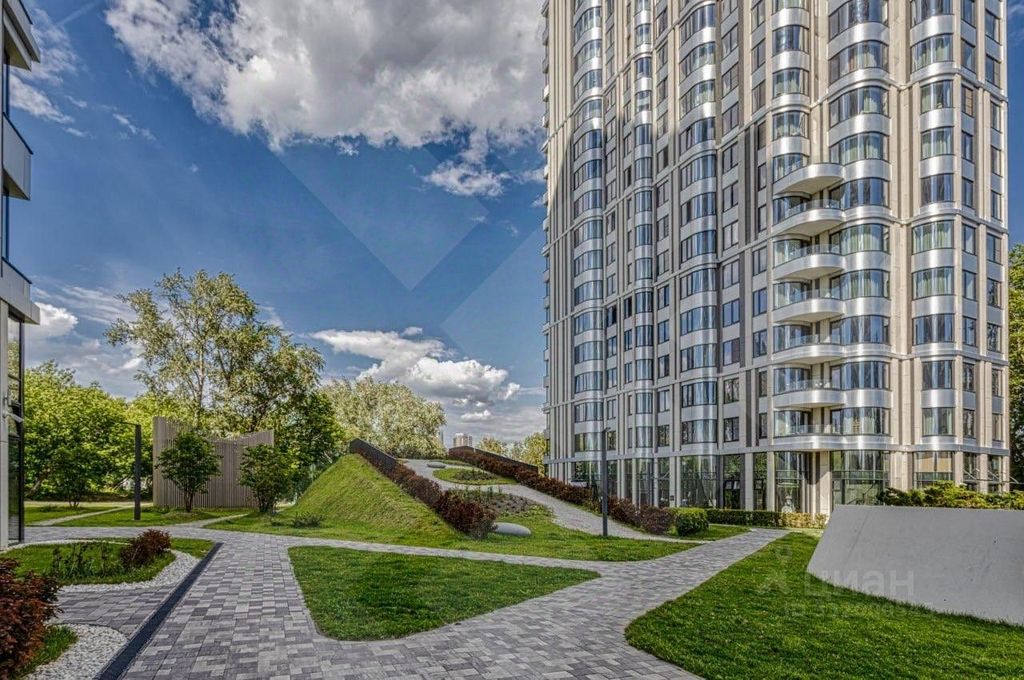 m. Trikotazhnaya: Apartment, 3-rooms