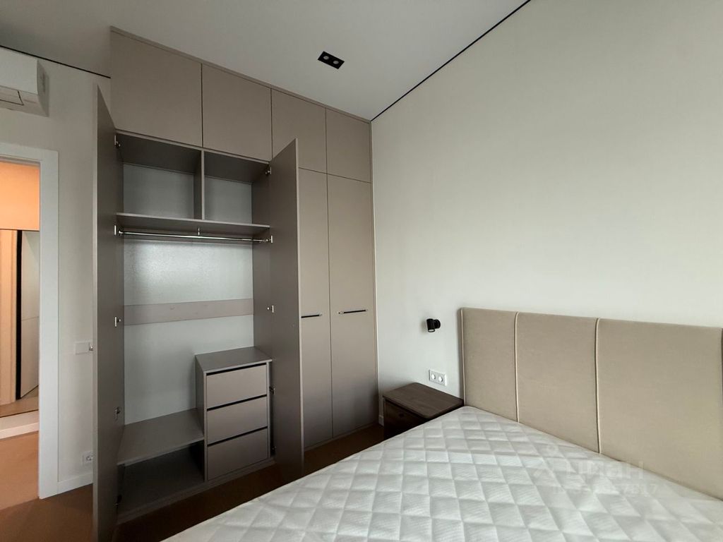 m. Kaluzhskaya: Apartment, 1-rooms