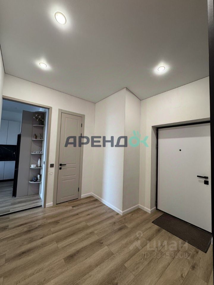 m. Ulitsa Sergeya Eyzenshteyna: Apartment, 2-rooms