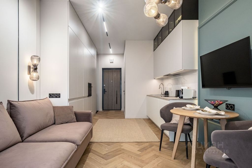 m. Nagornaya: Apartment, 2-rooms