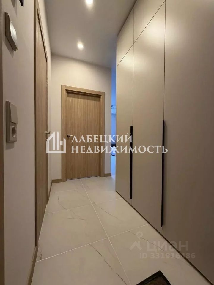m. Pavshino: Apartment, 1-rooms