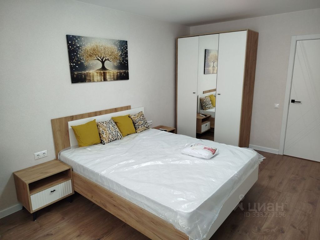 m. Krasnogorskaya: Apartment, 1-rooms