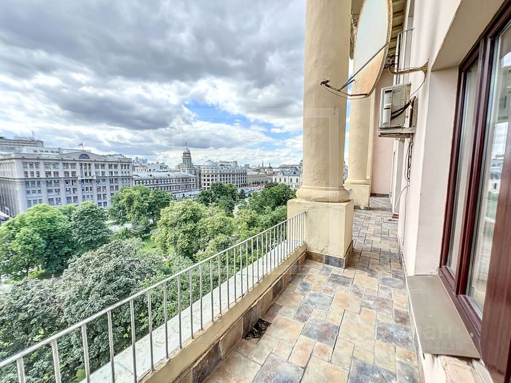 m. Kitay-gorod: Apartment, 3-rooms