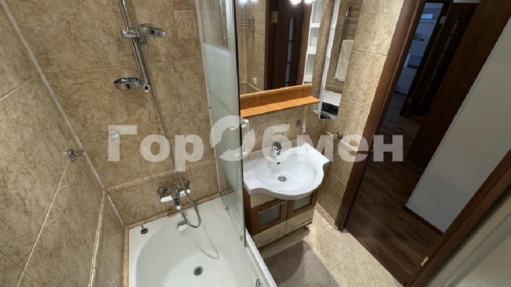 m. Serp i Molot: Apartment, 2-rooms