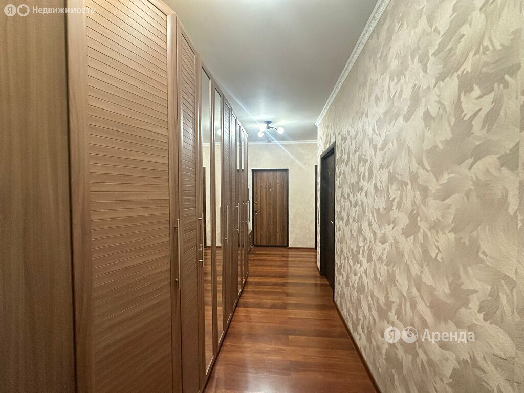m. Nikolskoe: Apartment, 2-rooms