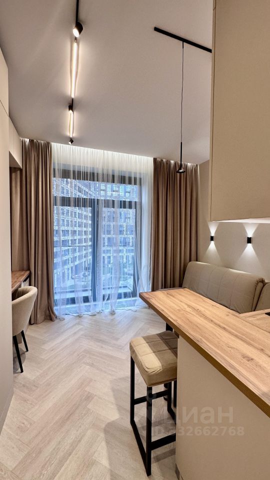 m. Shelepikha: Apartment, studio