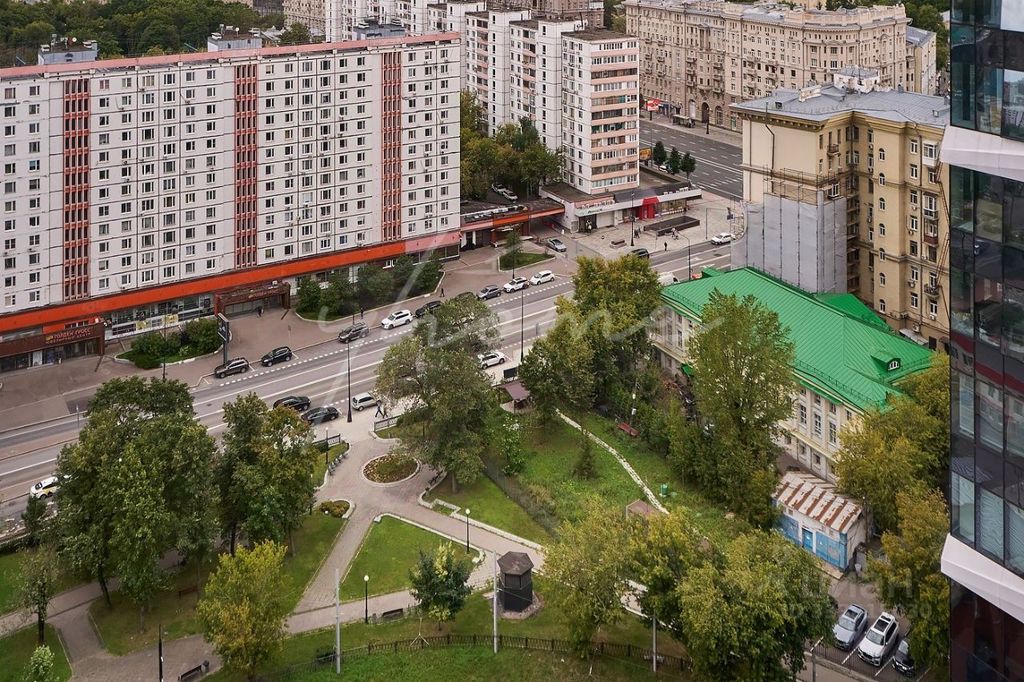 m. Chkalovskaya: Apartment, 3-rooms