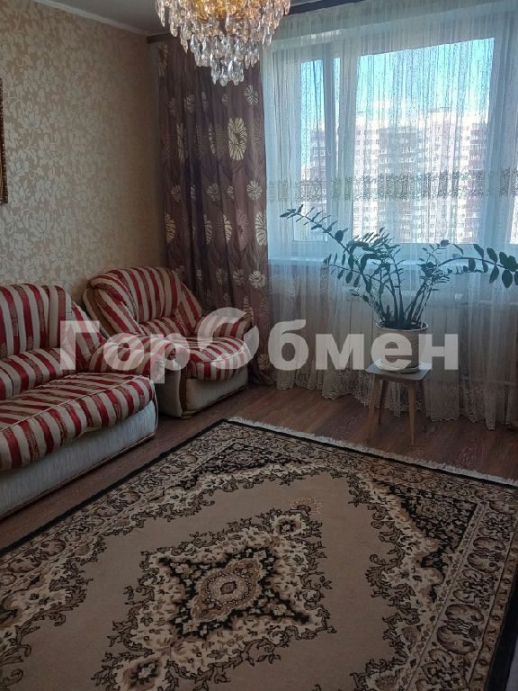 m. Novoperedelkino: Apartment, 2-rooms