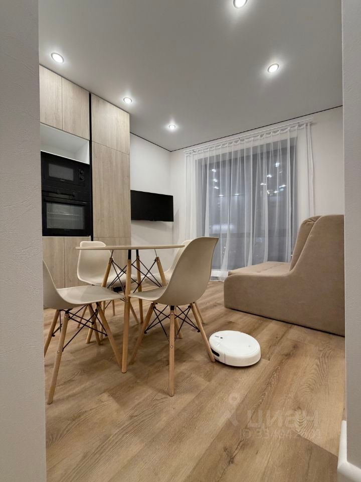 m. Narodnoe Opolchenie: Apartment, 1-rooms