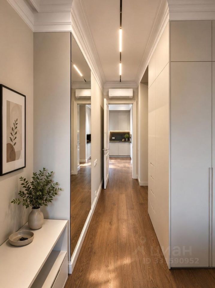 m. Studencheskaya: Apartment, 3-rooms
