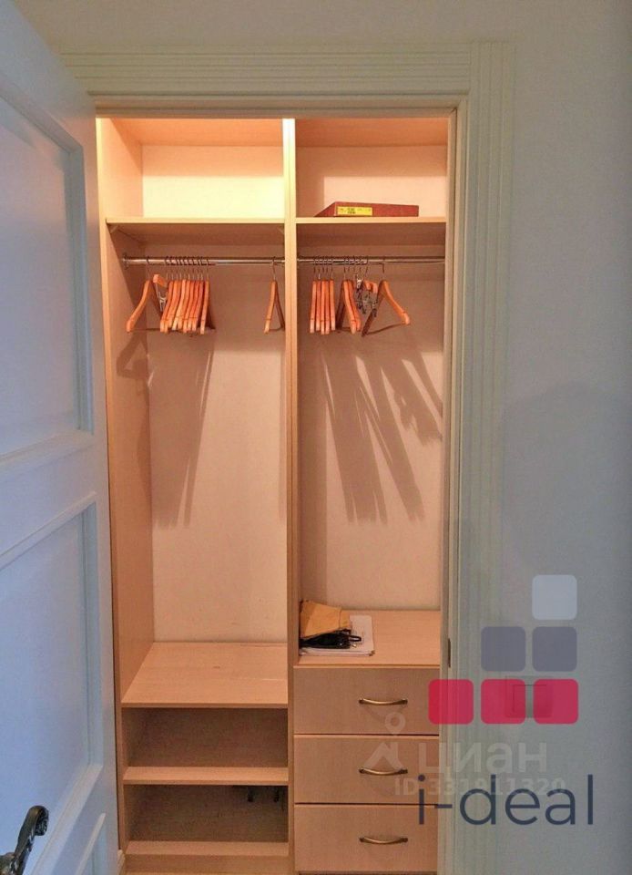 m. Ulitsa 1905 goda: Apartment, 2-rooms