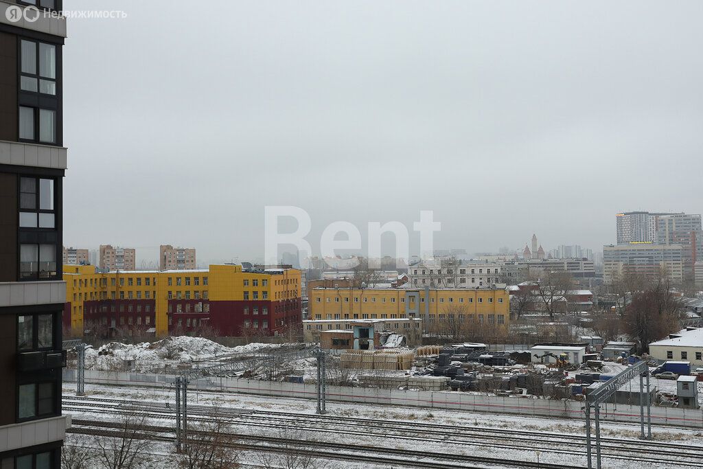 m. ZIL: Apartment, 1-rooms
