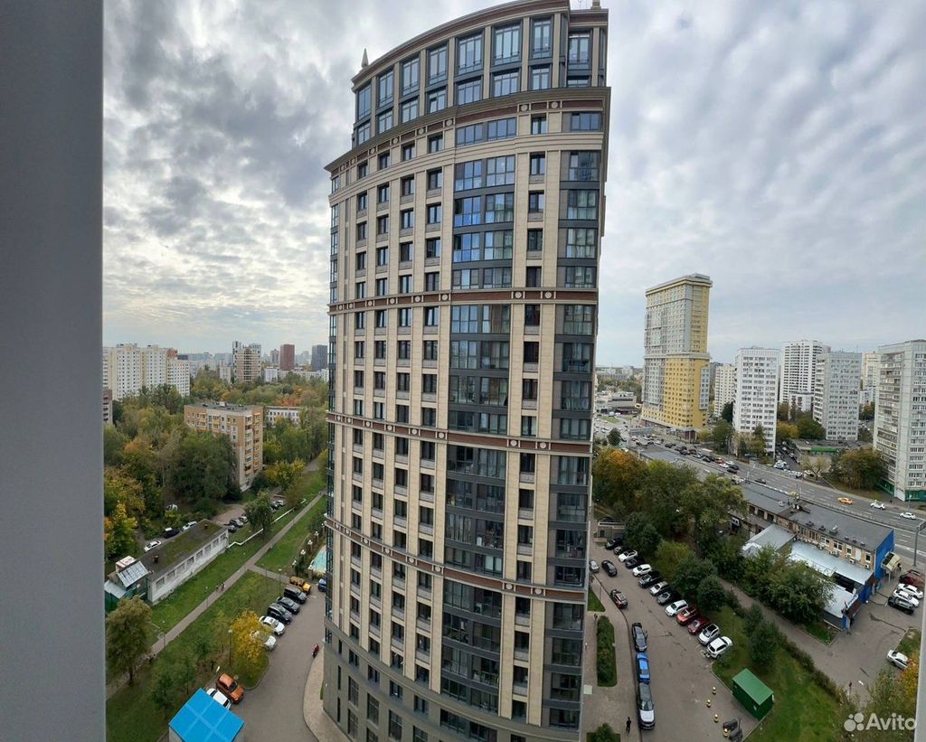 m. Molodezhnaya: Apartment, studio