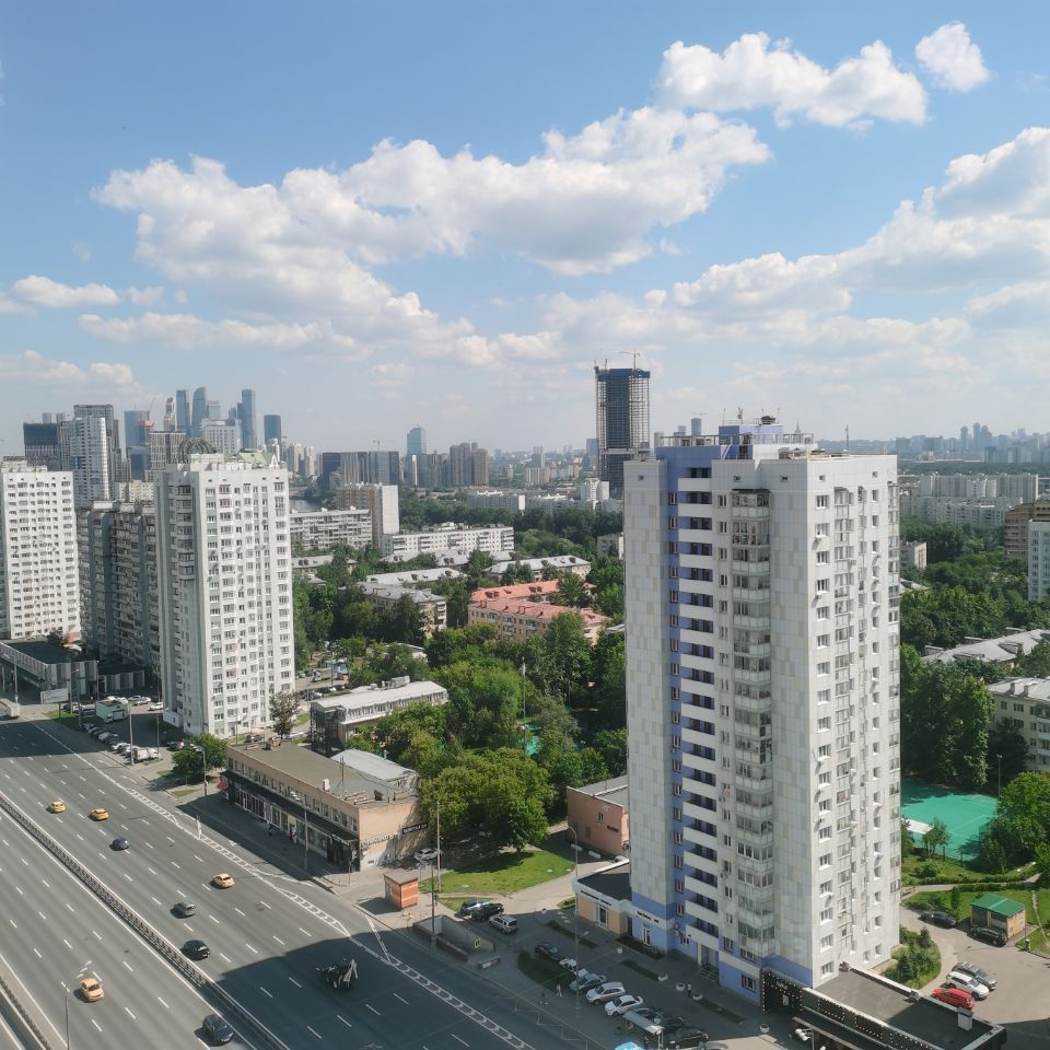 m. Narodnoe Opolchenie: Apartment, studio