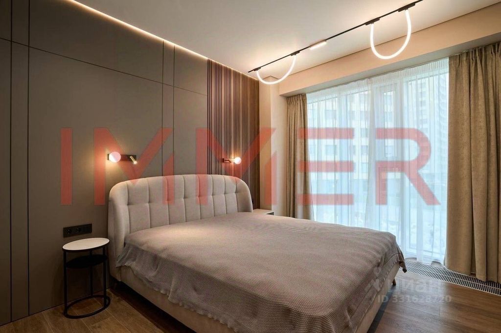 m. Shabolovskaya: Apartment, 3-rooms