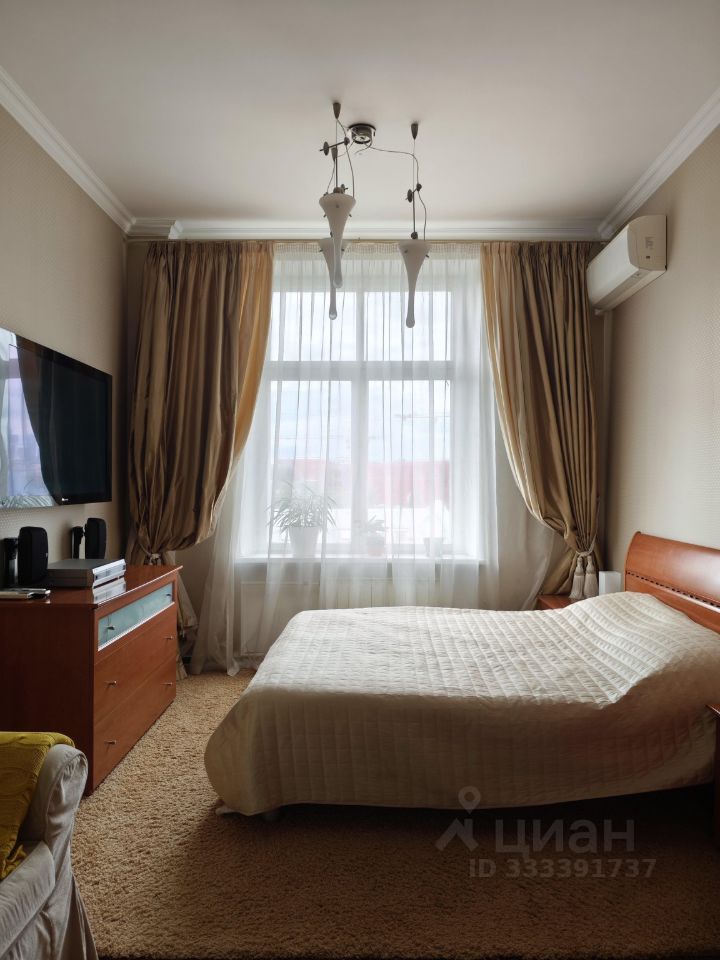 m. Tretyakovskaya: Apartment, 2-rooms