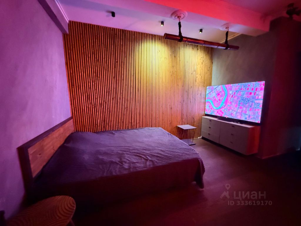 m. Shabolovskaya: Apartment, 1-rooms