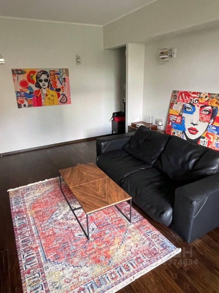 m. Oktyabrskoe pole: Apartment, 2-rooms