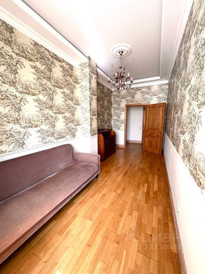 m. Solnechnaya: Apartment, 3-rooms