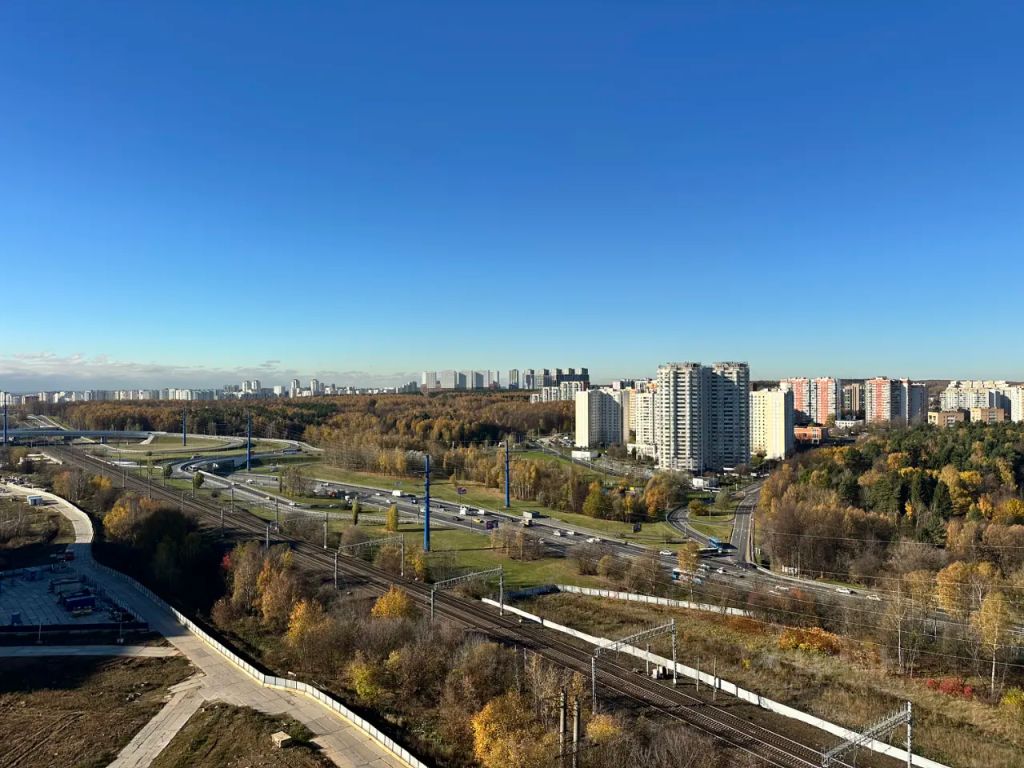 m. Bulvar Dmitriya Donskogo: Apartment, 2-rooms