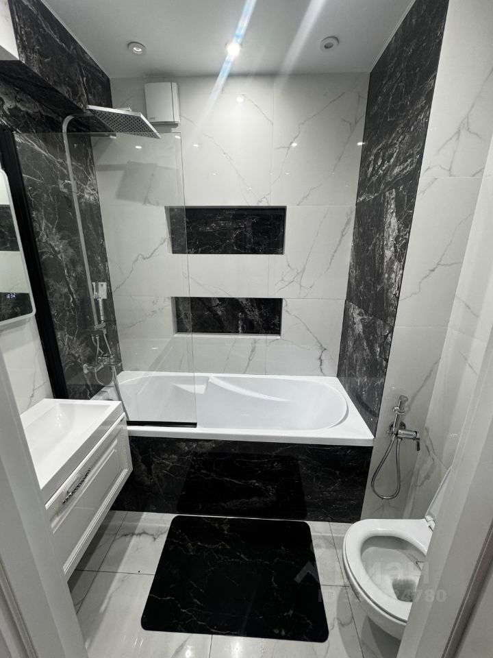 m. Prospekt Mira: Apartment, 2-rooms