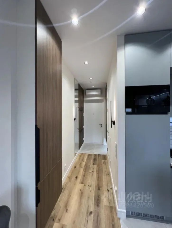 m. Lokomotiv: Apartment, studio