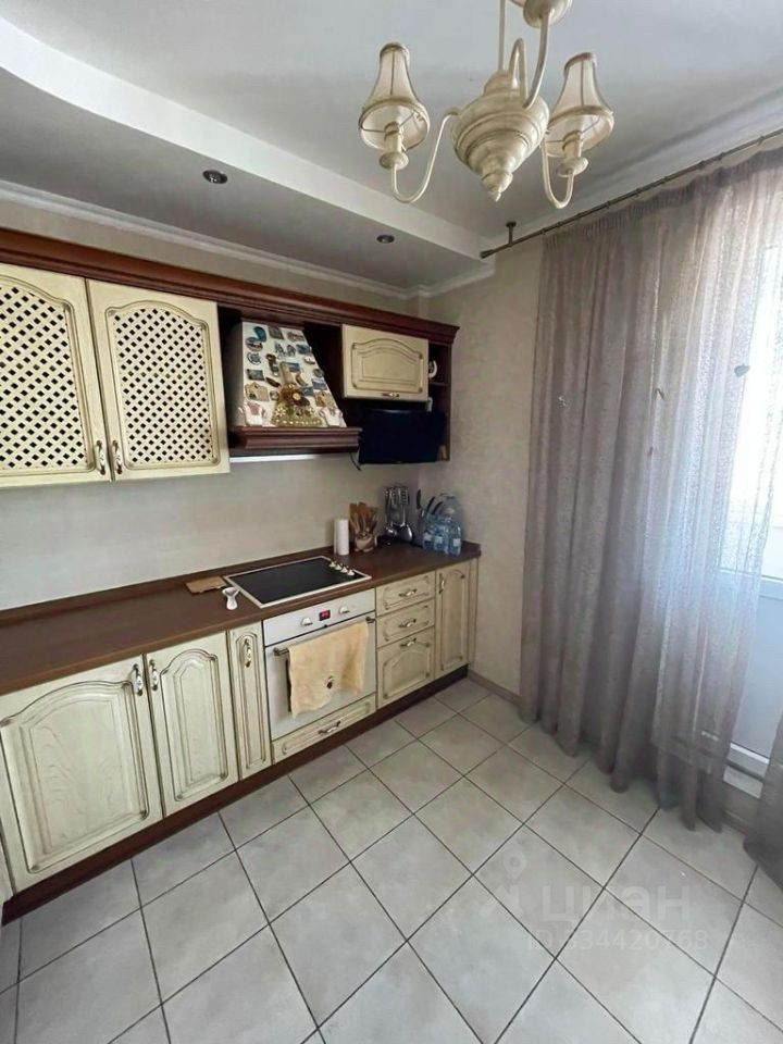m. Nekrasovka: Apartment, 3-rooms
