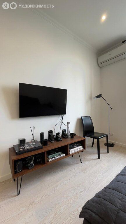 m. Studencheskaya: Apartment, 1-rooms