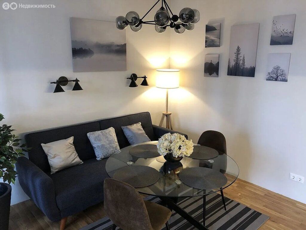 m. TsSKA: Apartment, studio
