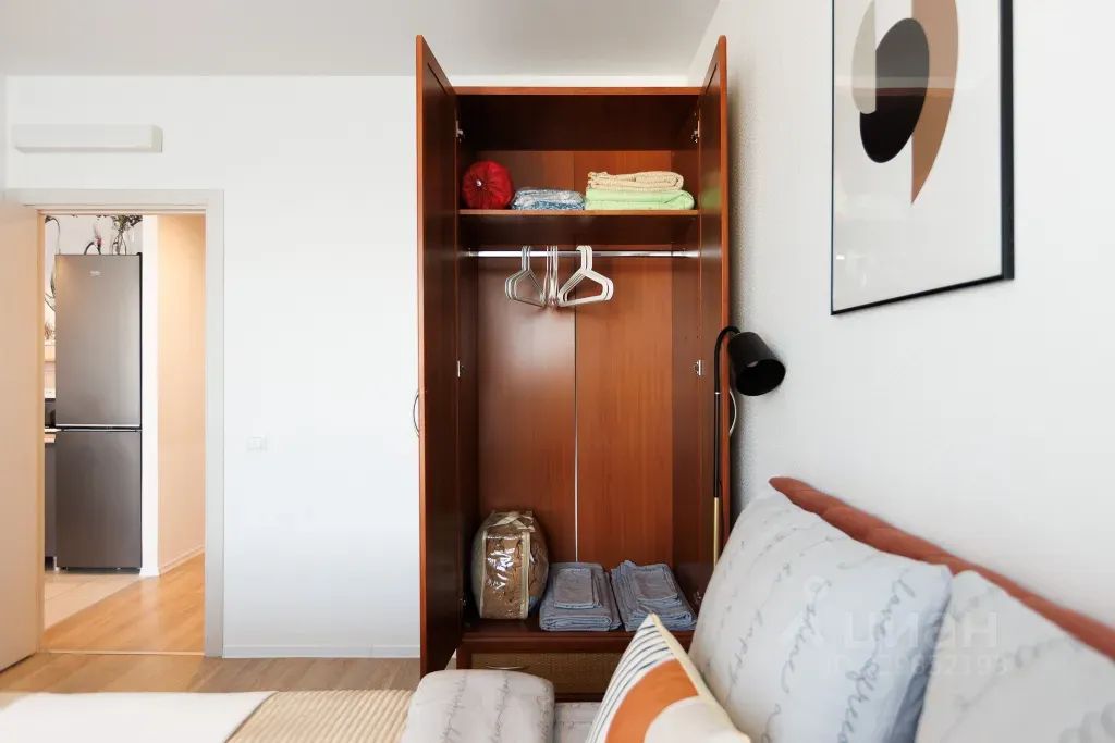 m. Opalikha: Apartment, 2-rooms