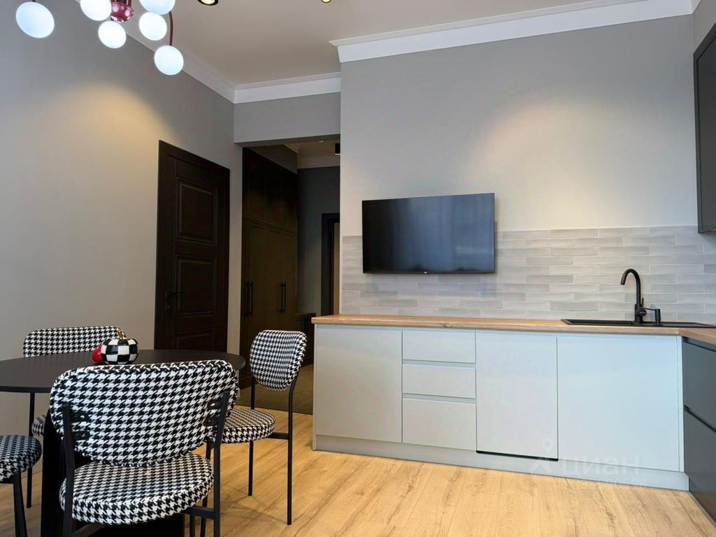 m. Shelepikha: Apartment, 2-rooms