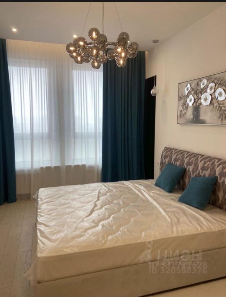m. Narodnoe Opolchenie: Apartment, 3-rooms