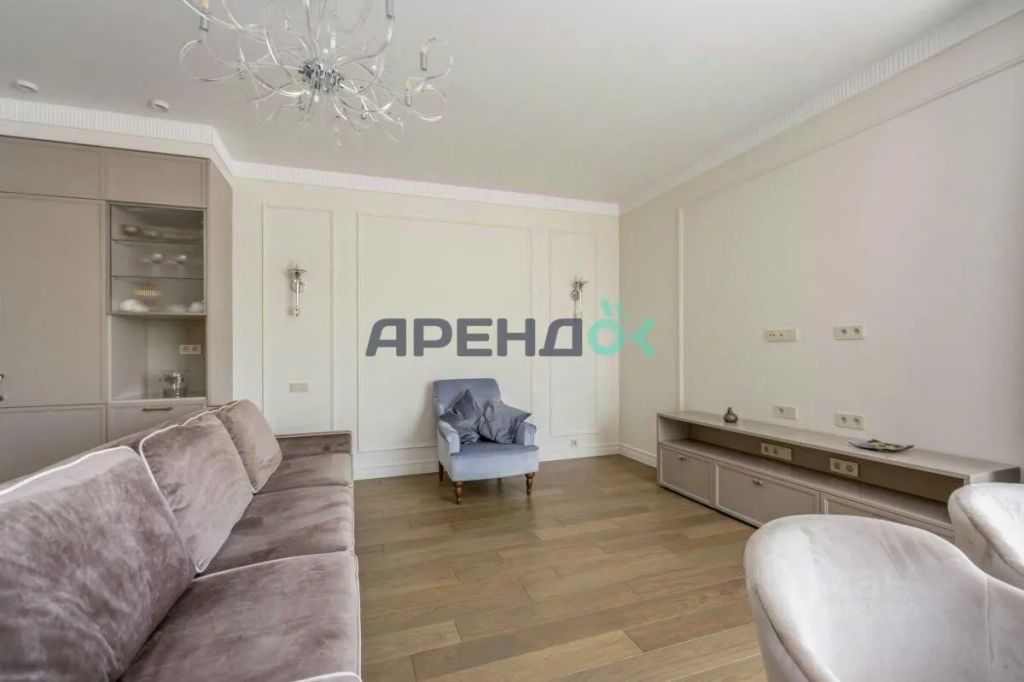 m. Smolenskaya: Apartment, 4-rooms