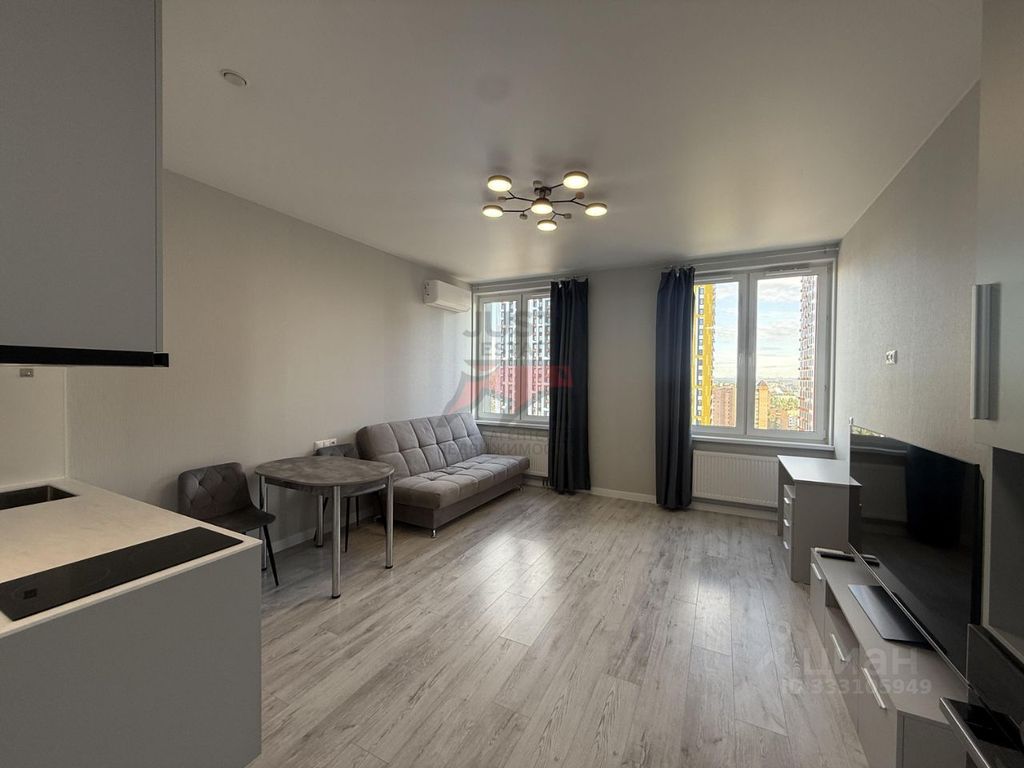 m. Pavshino: Apartment, studio